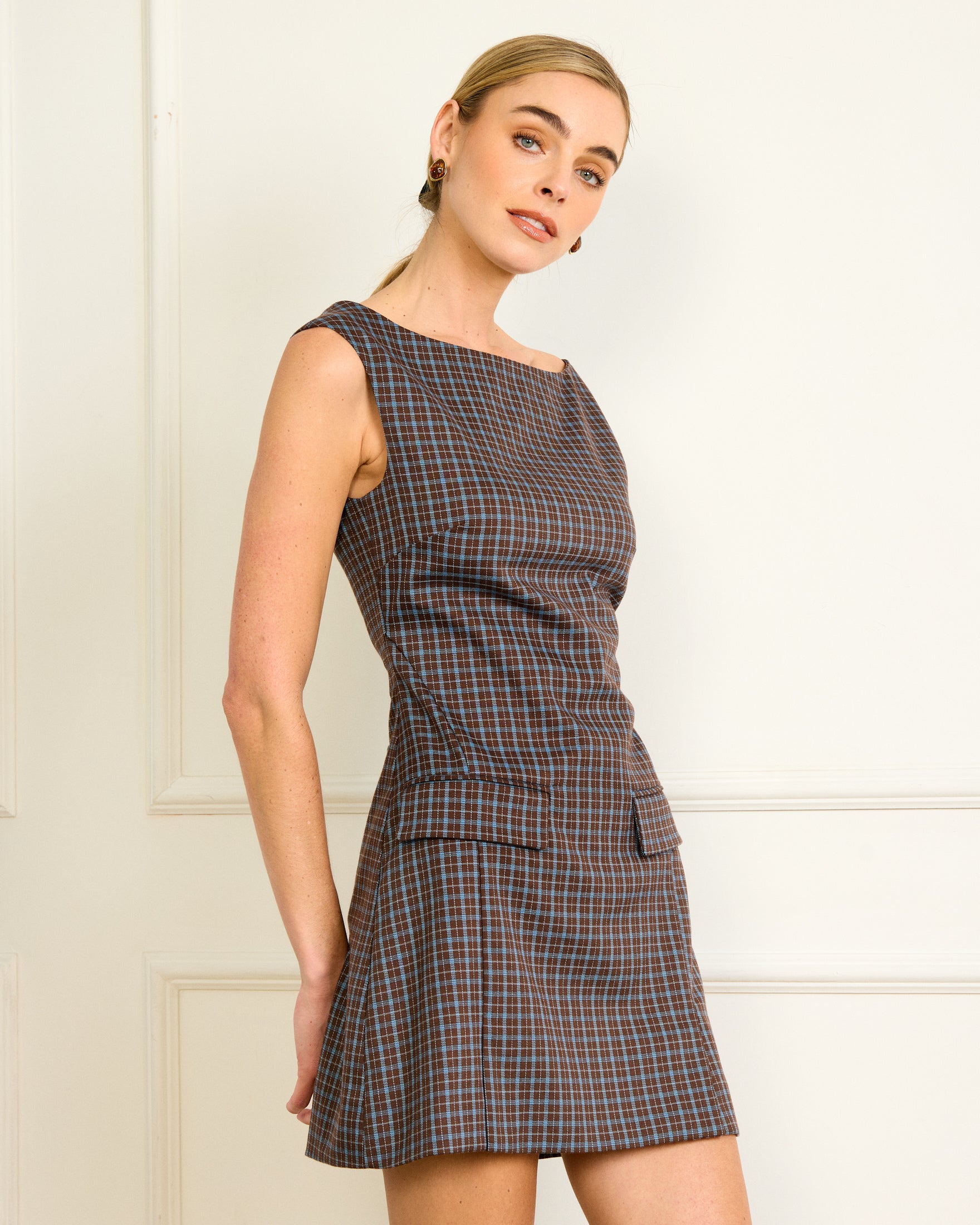 line and dot brown dress Line & Dot Ianna Sweater Dress in Chocolate Brown