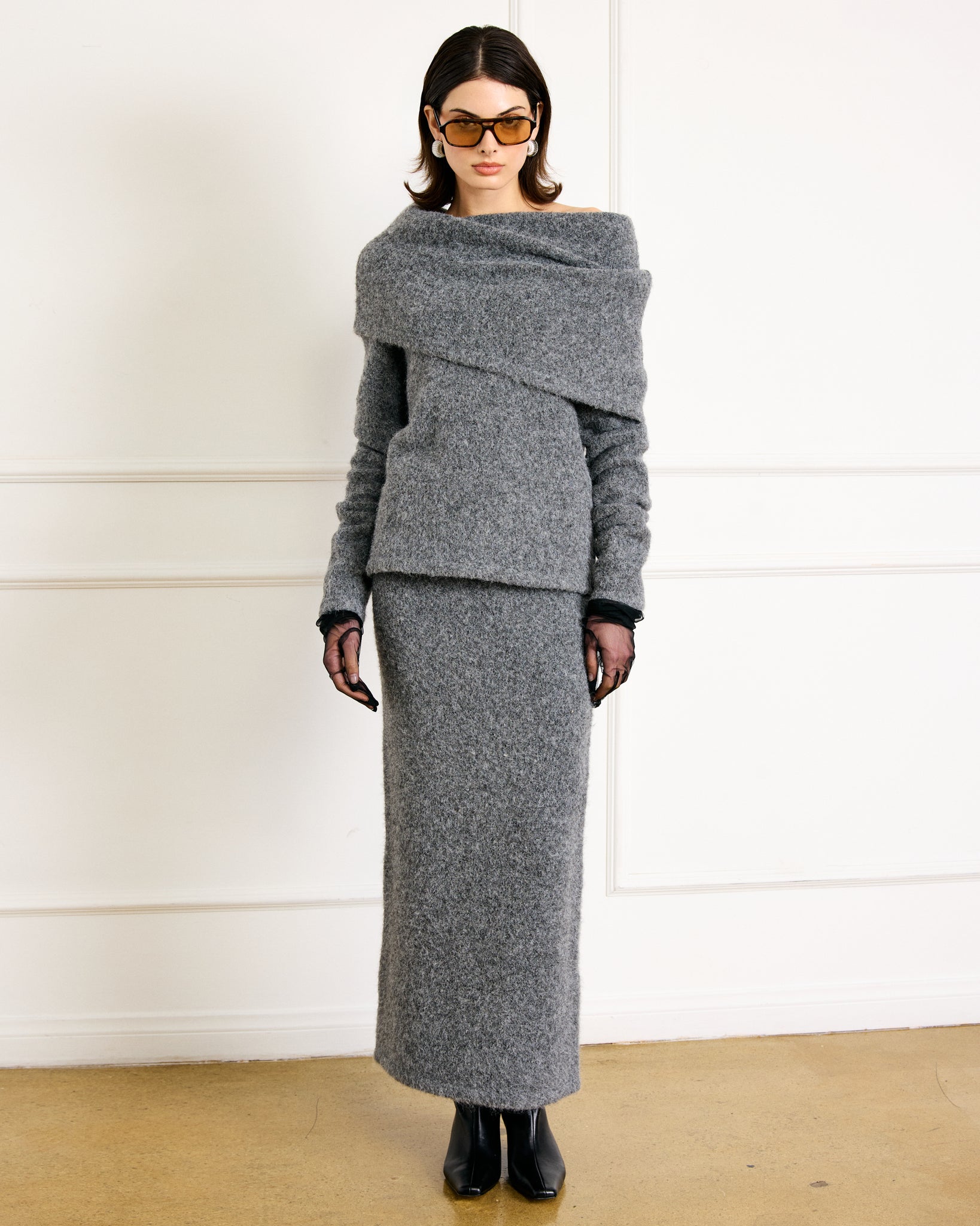 SONORA SWEATER CHARCOAL GREY