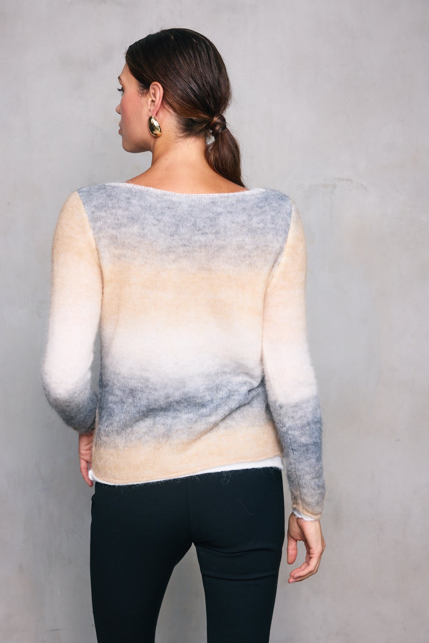 ABSTRACT OMBRE SWEATER