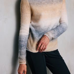 ABSTRACT OMBRE SWEATER