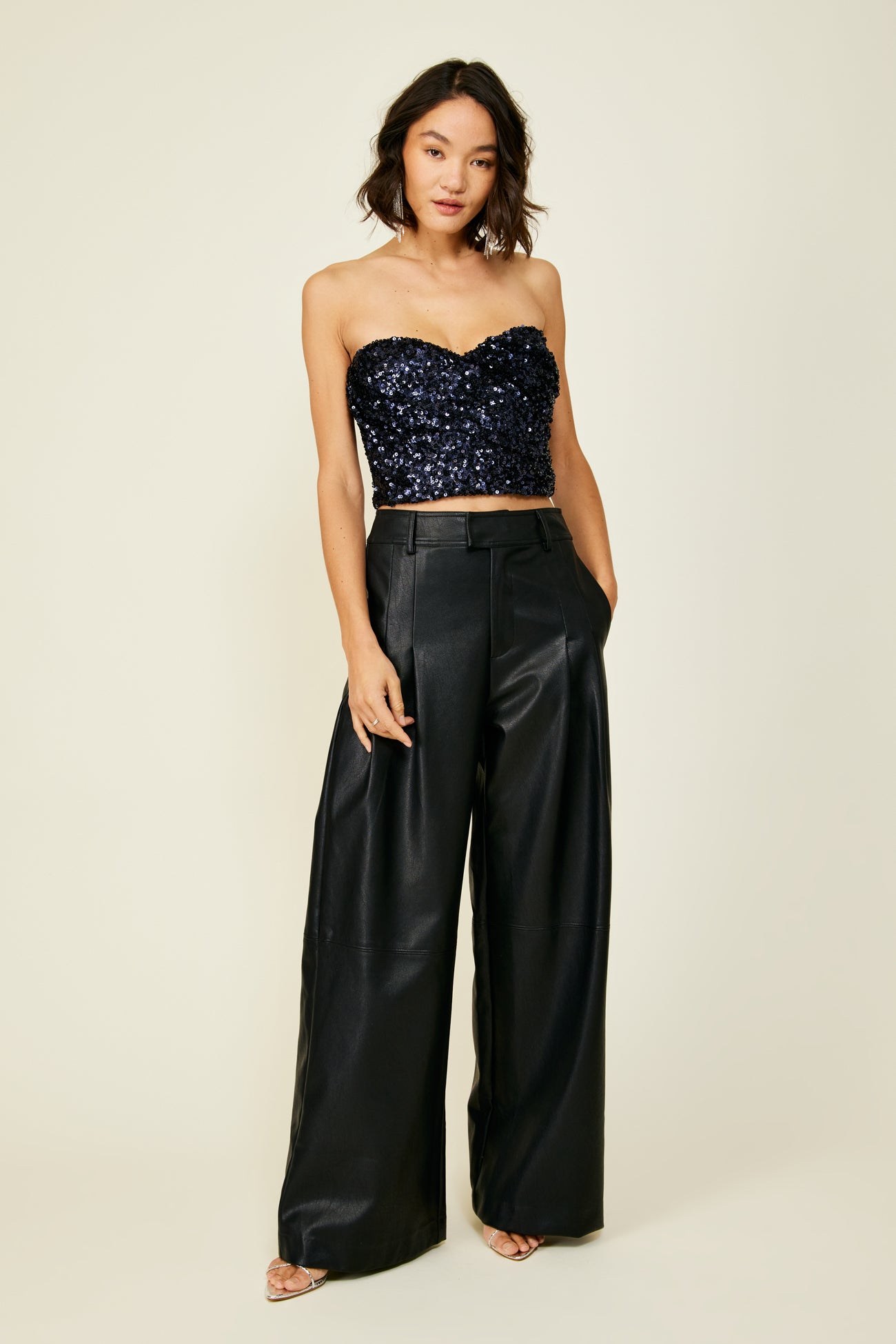 Midnight top – Line & Dot