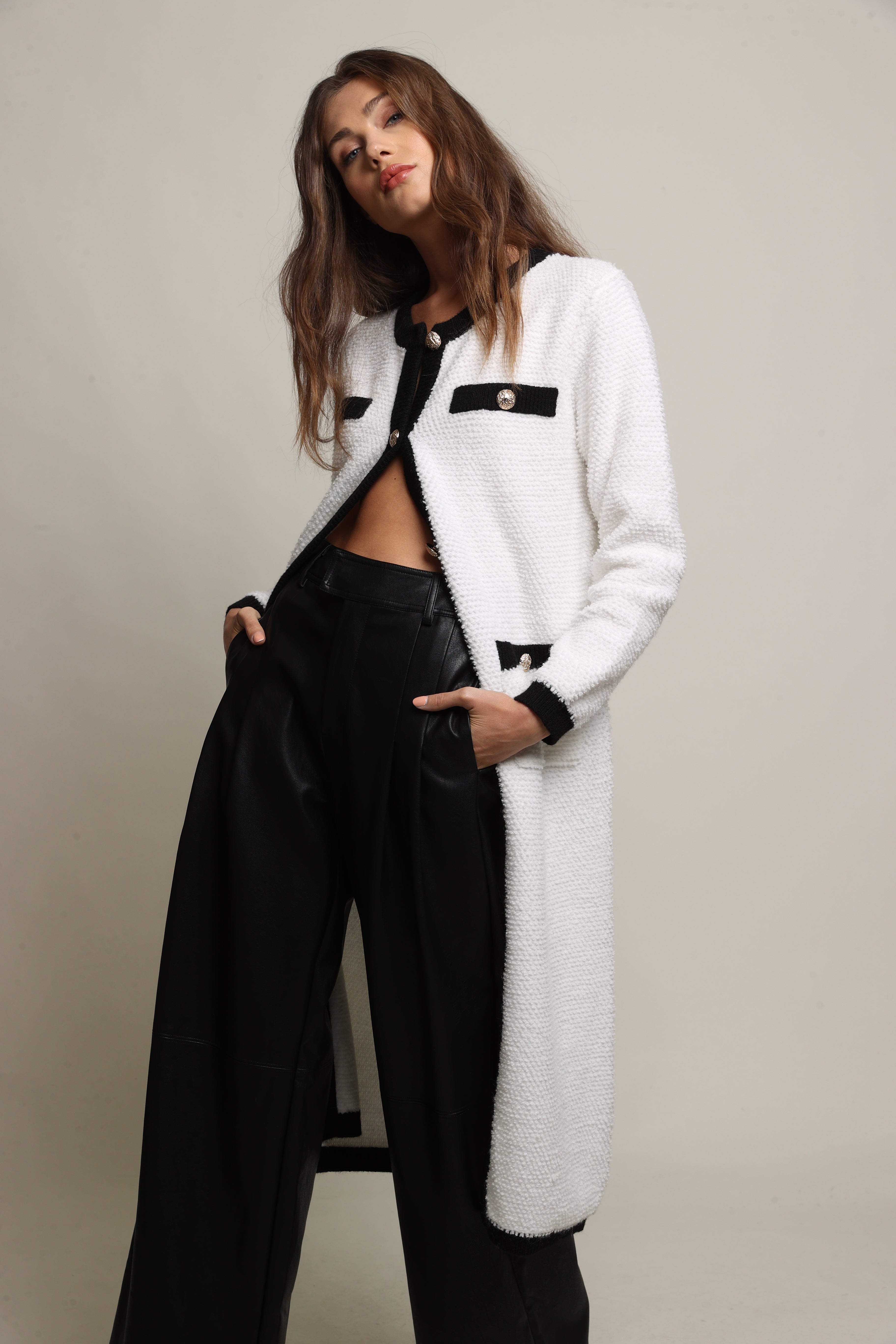 Bon cardigan1 – Line & Dot