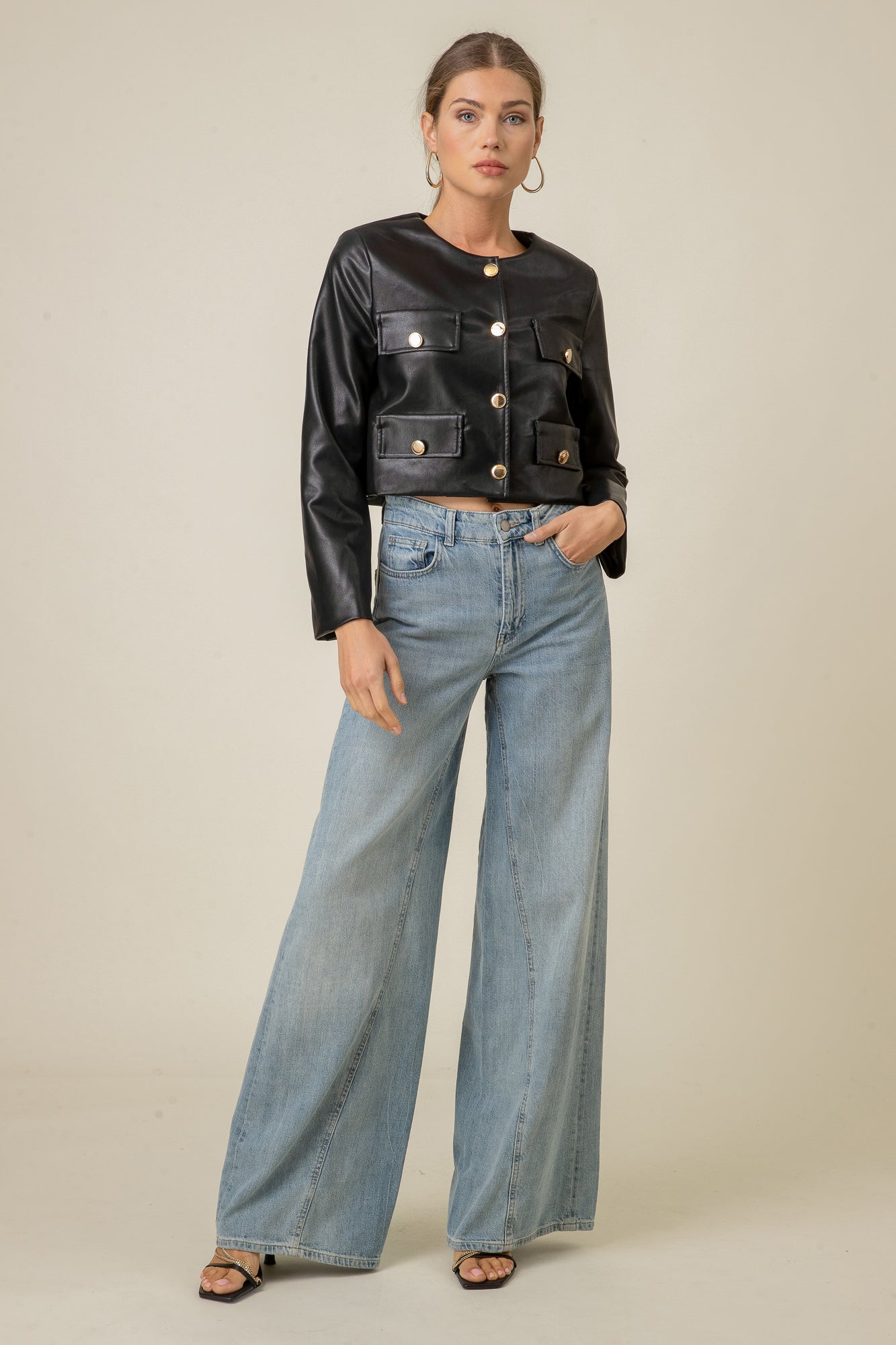 OUTERWEAR – Line & Dot