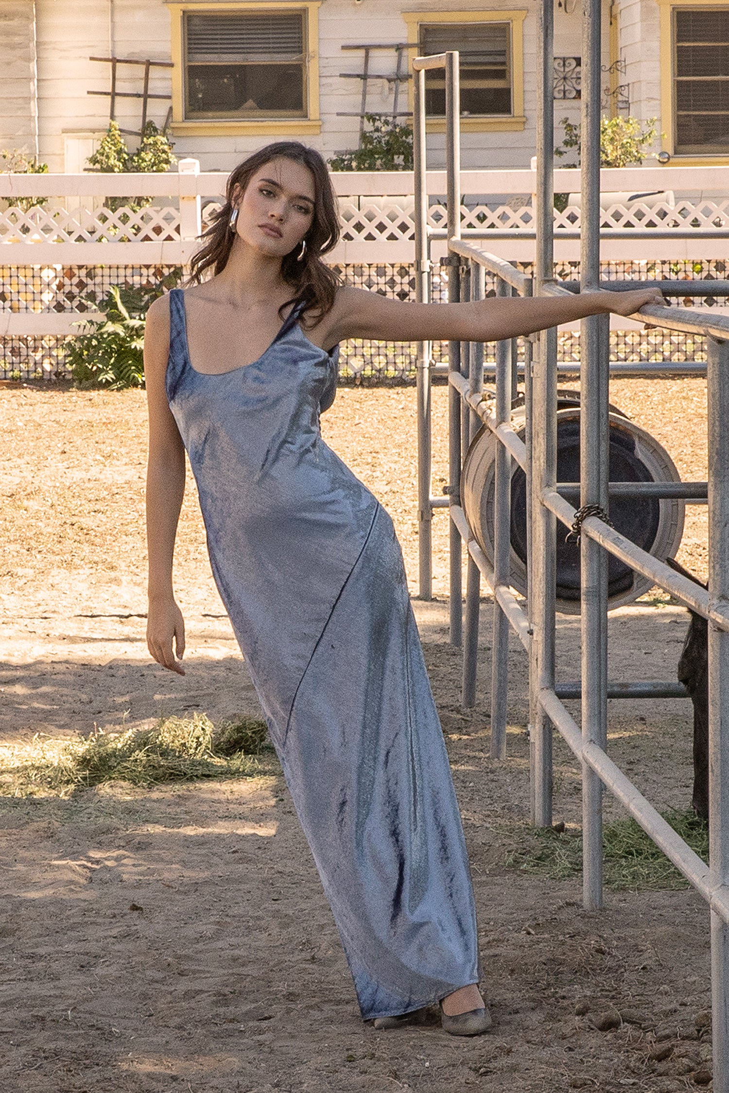 BEAMING MAXI DRESS BEAMING MAXI DRESS