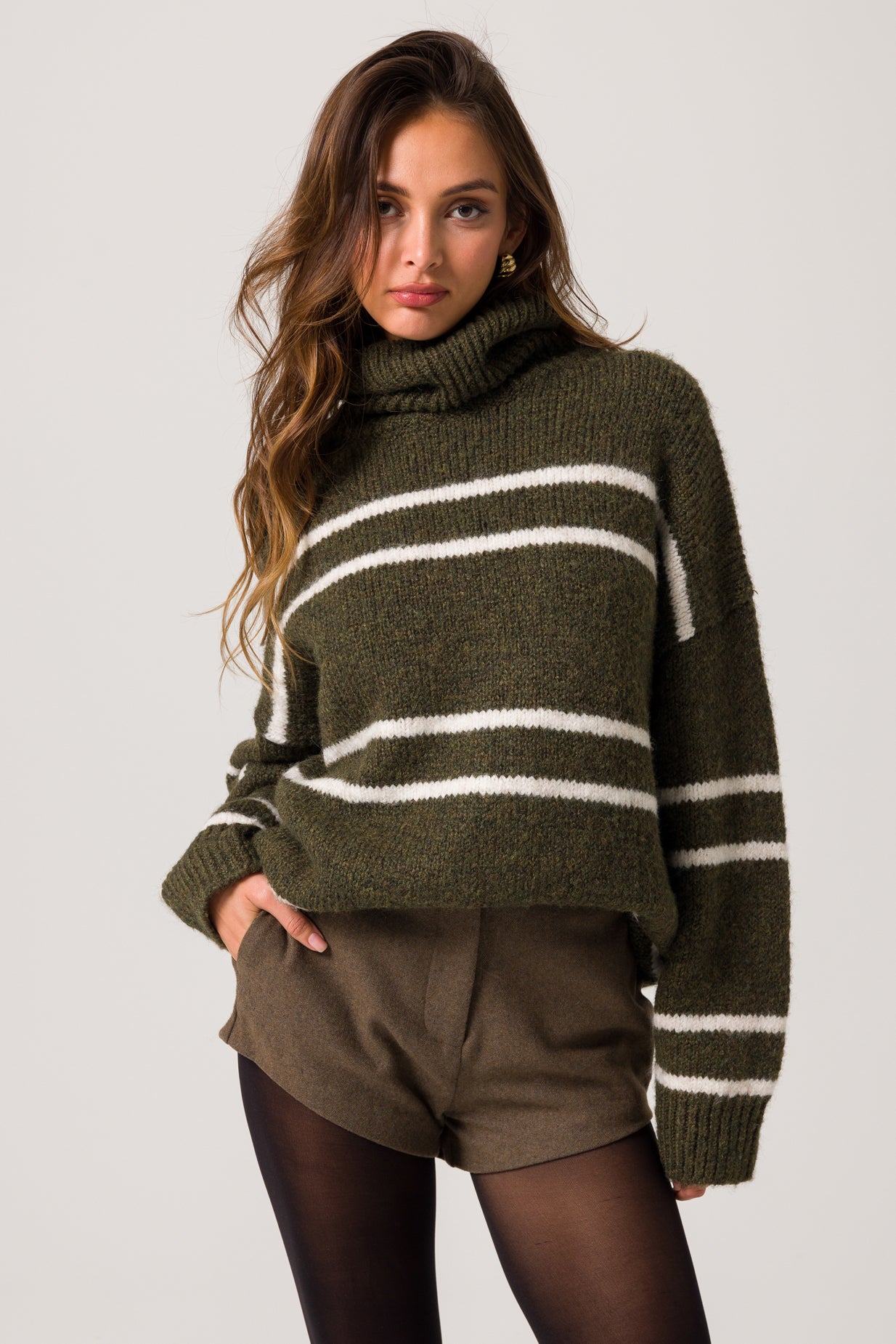 VERONICA SWEATER - OLIVE AND IVORY