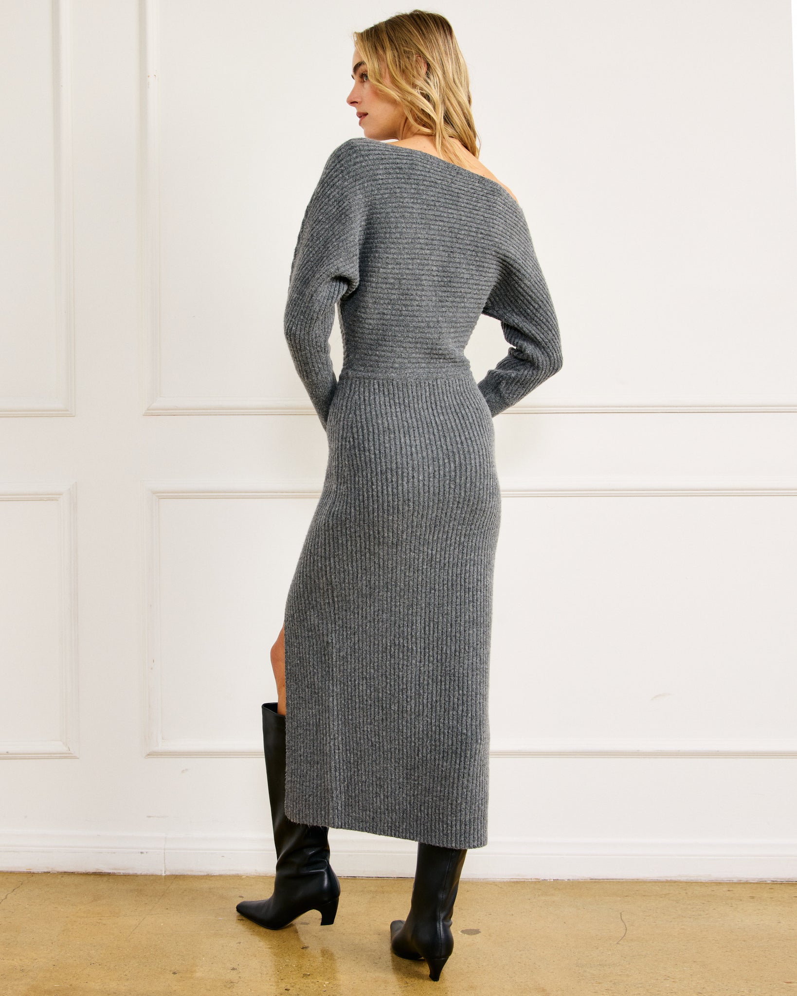 Alta sweater dress charcoal Line & Dot Alta sweater dress charcoal Line & Dot