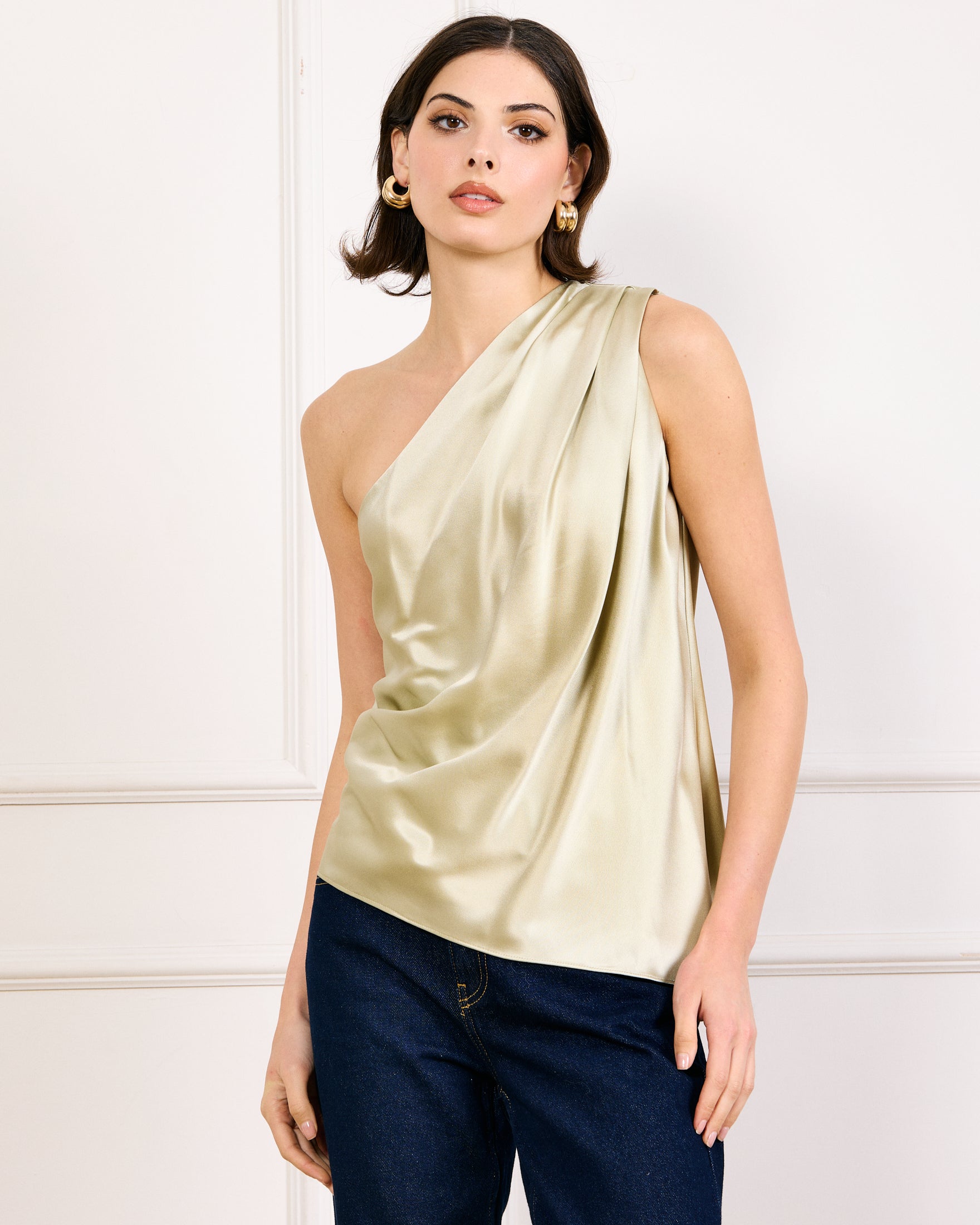 Esme asymmetrical top – Line & Dot