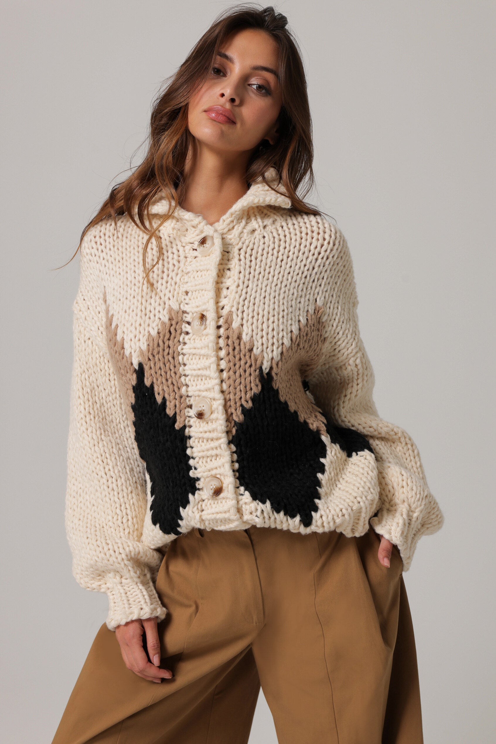 KNITS – Line & Dot