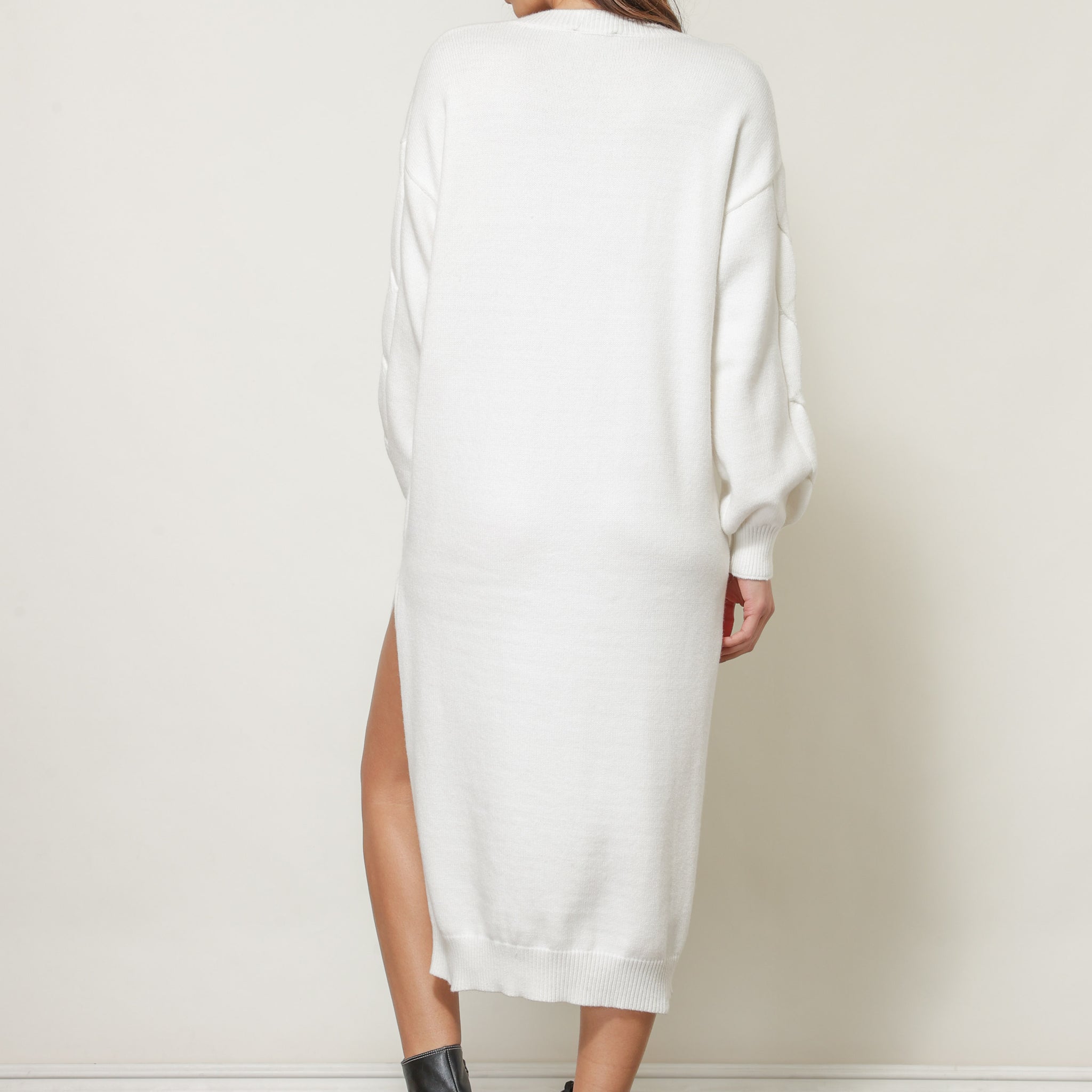 MAYA MAXI SWEATER DRESS