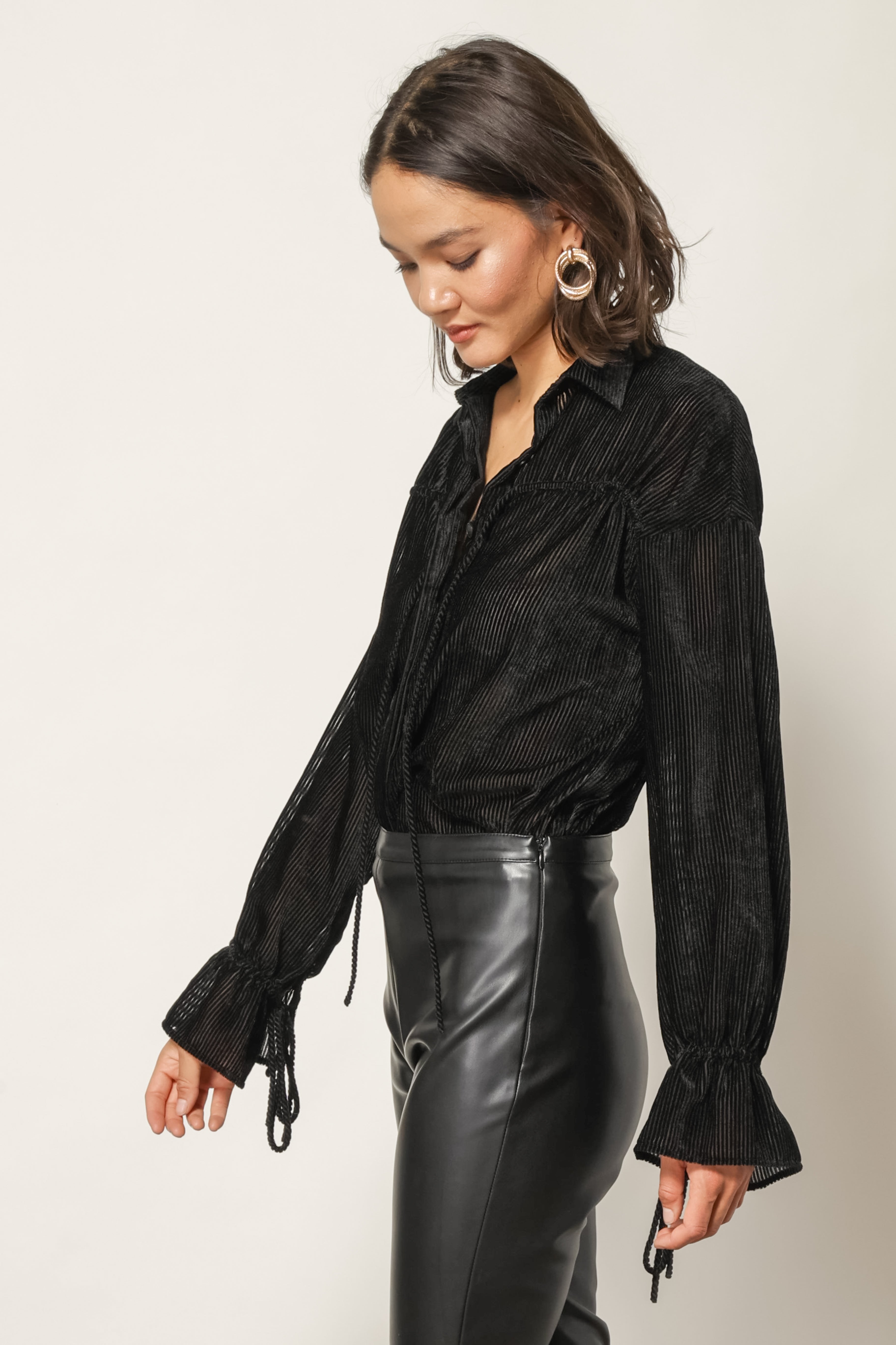 MICHELLE VELVET STRIPED TOP – Line & Dot