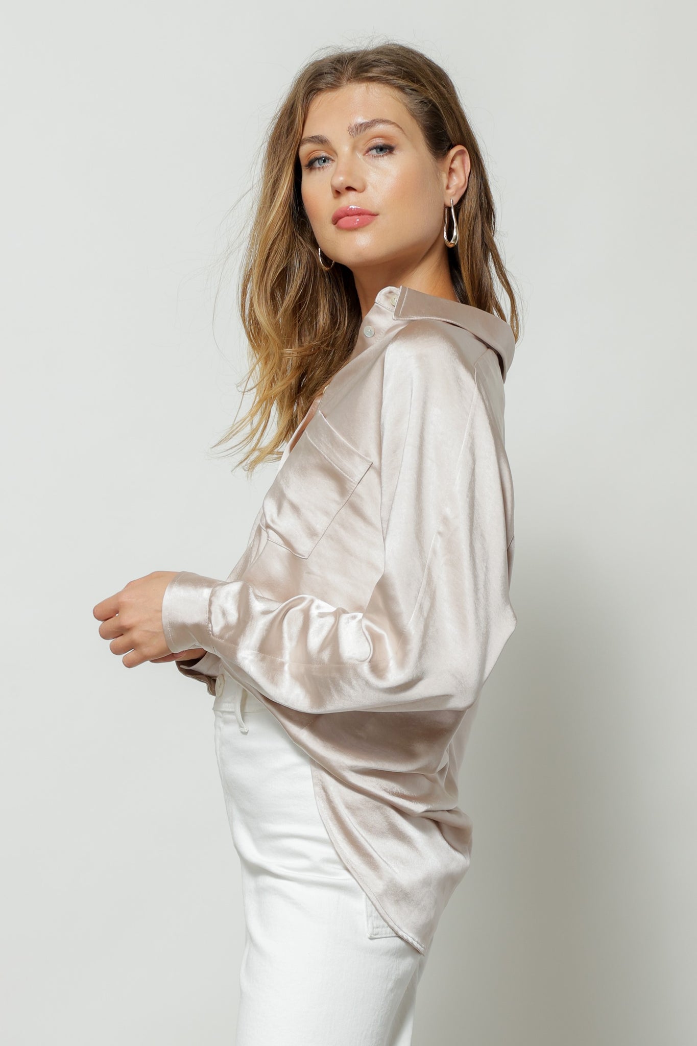 DOLLY LONG SLEEVE BUTTON UP